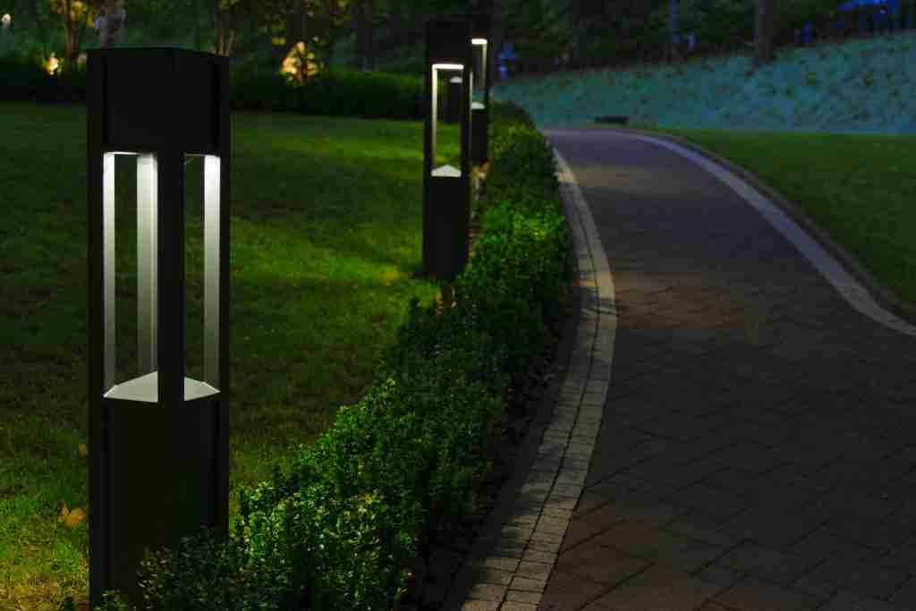 Enhance Your Curb Appeal with Outdoor Lighting Ideas
